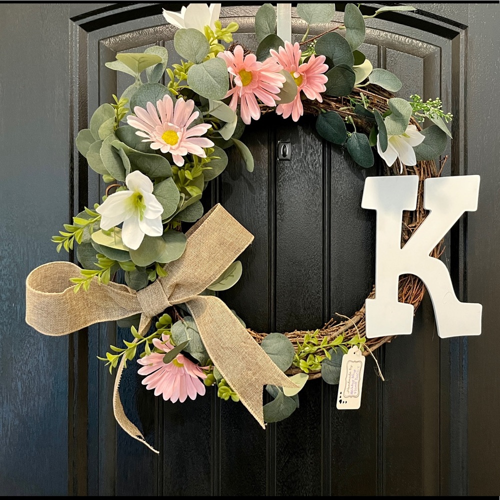 NEW!! 18 in Grapevine Wreath with Initial!